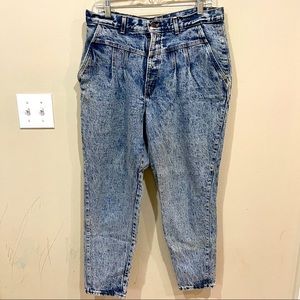 Vintage 80’s CHIC plus size 18 acid wash mom jeans